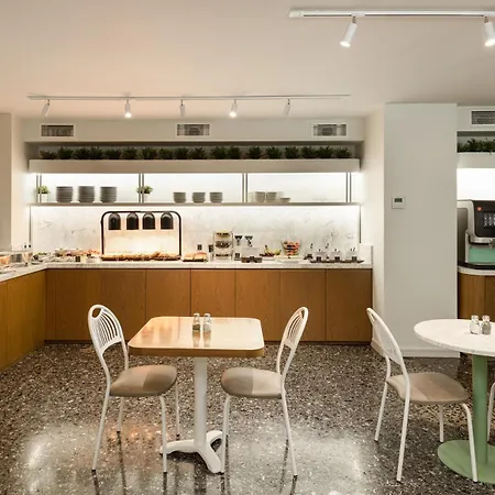 Park Hotel 3*