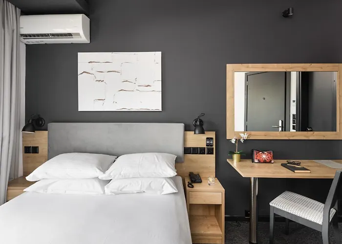 Park Hotel 3*
